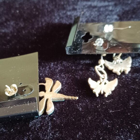 Two Pair  One DragonFly &  One Butterfly  Earrings - Picture 3 of 5